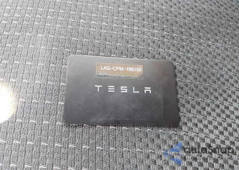 2024 Tesla Model 3 Rear-Wheel Drive из США, поврежденный, VIN 5YJ3E1EA0RF786192